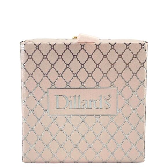 Dillards Double Daisy Floral Motif Faux Pearl Fashion Ring Womens Size 7 - Picture 6 of 6